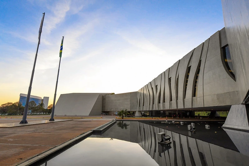 Fachada do edifício do Superior Tribunal de Justiça (STJ), em Brasília