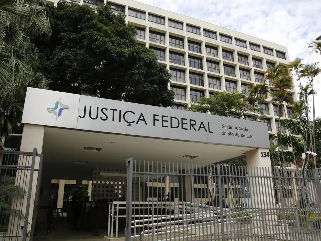 Fachada da Justiça Federal do Rio de Janeiro 